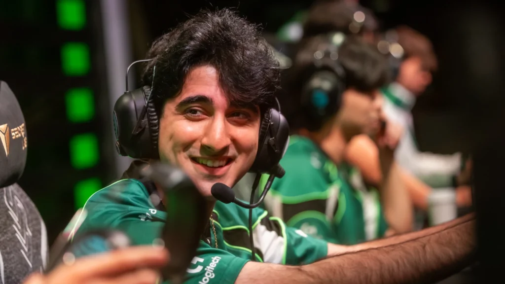 massu fly 2026 smile