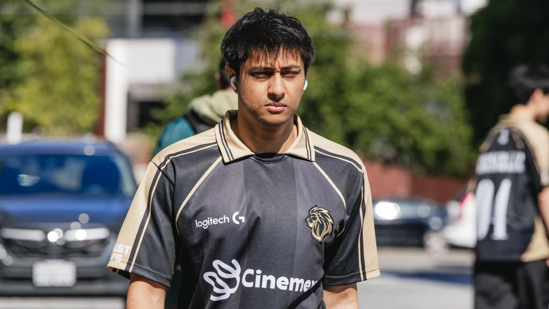 dhokla lyon outside webp